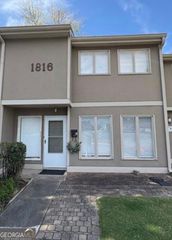 1816 Ashborough Road SE APT E, Marietta, GA 30067