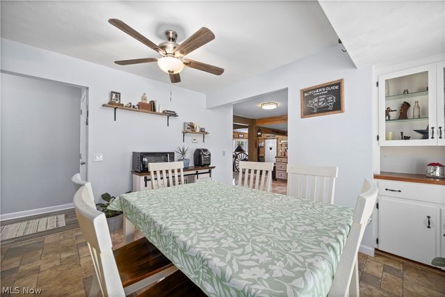 37581 Capel Road, Grafton, OH 44044