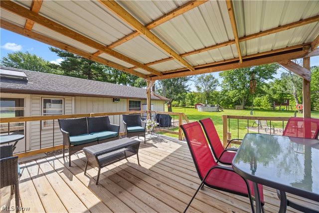 37581 Capel Road, Grafton, OH 44044