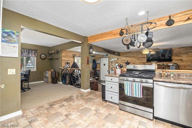 37581 Capel Road, Grafton, OH 44044