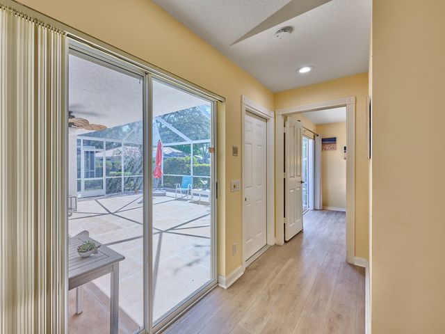 2903 Pin Oak Court, Palm Beach Gardens, FL 33410