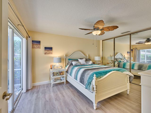 2903 Pin Oak Court, Palm Beach Gardens, FL 33410