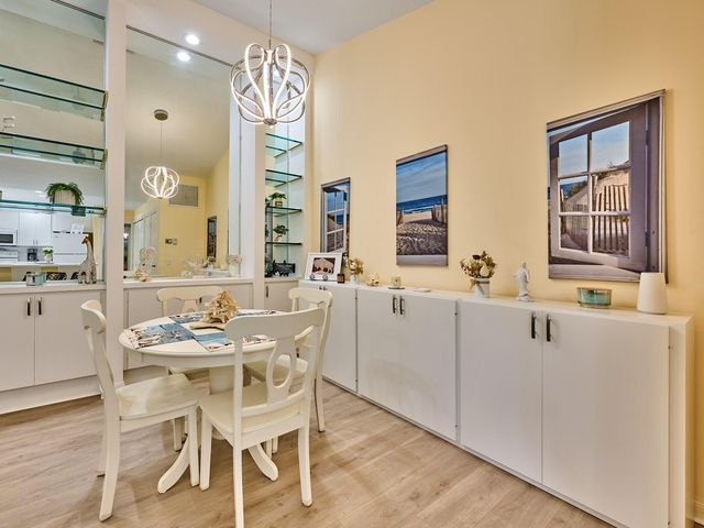 2903 Pin Oak Court, Palm Beach Gardens, FL 33410