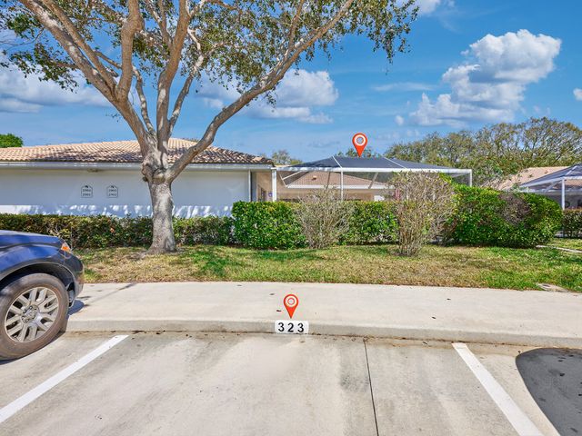 2903 Pin Oak Court, Palm Beach Gardens, FL 33410