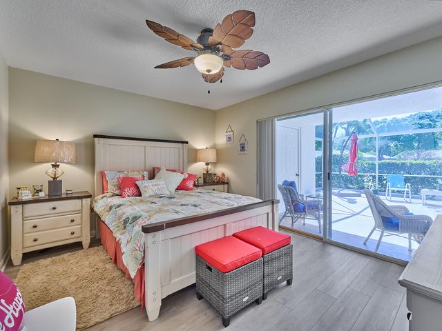 2903 Pin Oak Court, Palm Beach Gardens, FL 33410