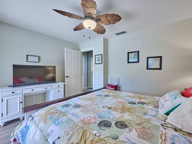 2903 Pin Oak Court, Palm Beach Gardens, FL 33410