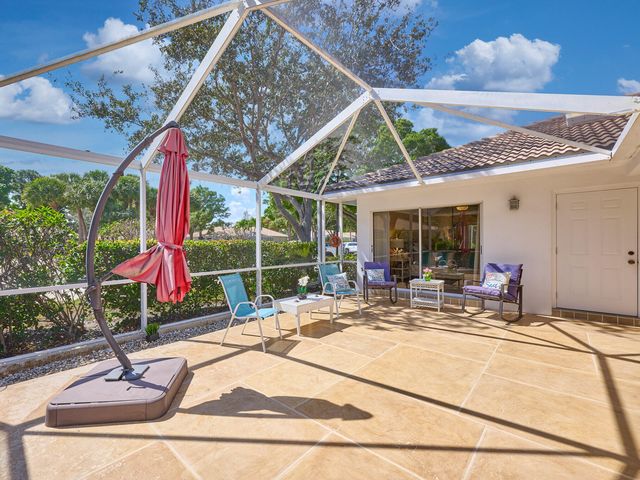 2903 Pin Oak Court, Palm Beach Gardens, FL 33410