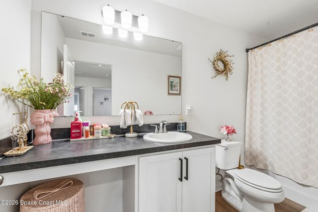 446 Glaspell Circle SE, Palm Bay, FL 32909