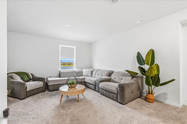 446 Glaspell Circle SE, Palm Bay, FL 32909