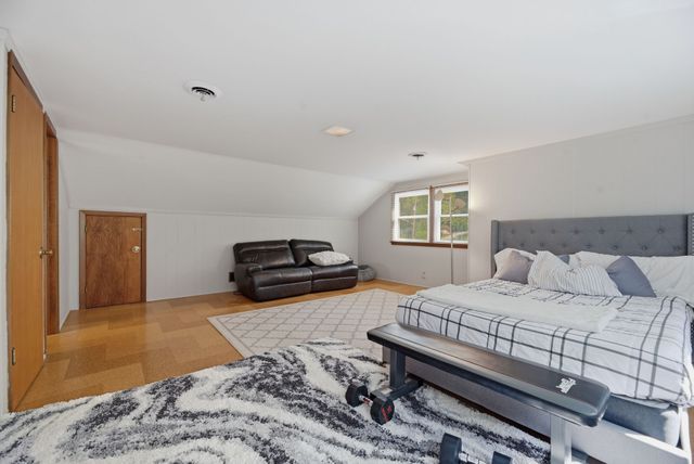 5809 Still Hollow Rd, Nashville, TN 37215