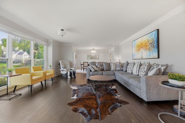 5809 Still Hollow Rd, Nashville, TN 37215