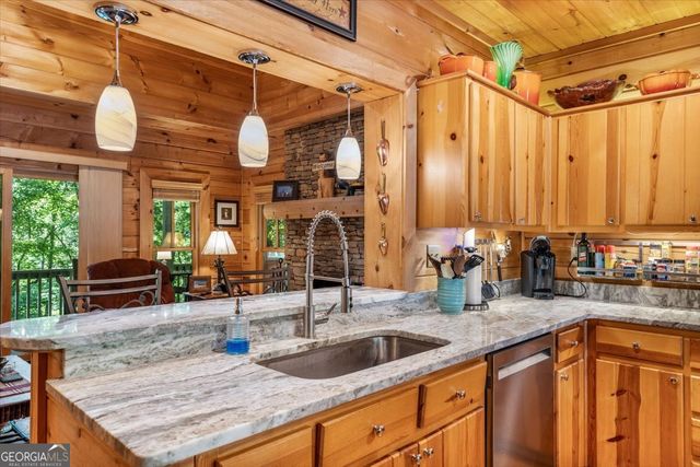 808 Granite Drive 39A, Hayesville, NC 28904