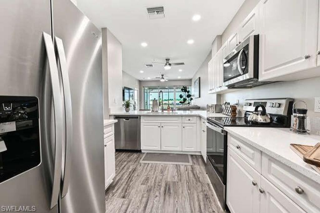 7935 Mahogany Run LN 725, NAPLES, FL 34113 — photo 3