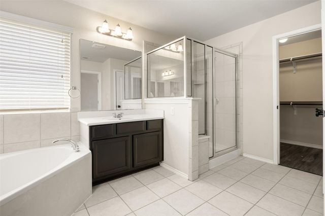 2514 Garlic Creek DR, Buda, TX 78610
