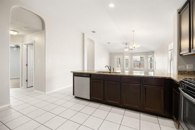 2514 Garlic Creek DR, Buda, TX 78610