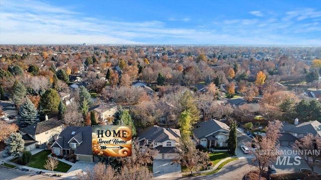 8037 W Innsbrook Ct, Boise, ID 83704