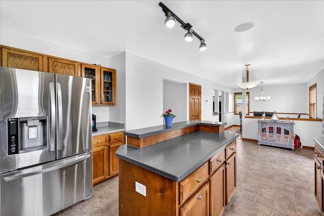 26 Yarrow Circle, Madison, WI 53719