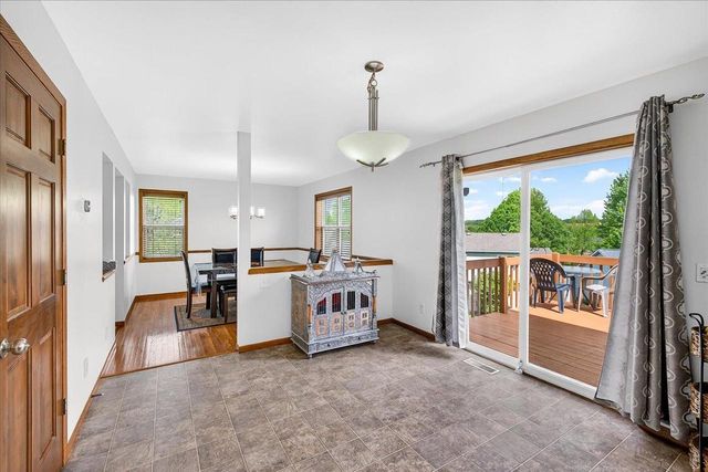 26 Yarrow Circle, Madison, WI 53719