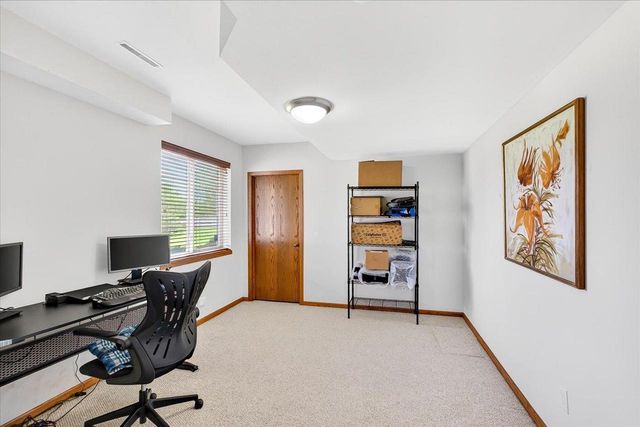 26 Yarrow Circle, Madison, WI 53719