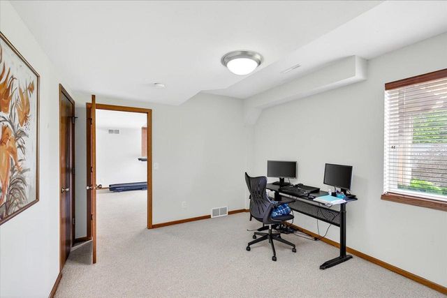 26 Yarrow Circle, Madison, WI 53719