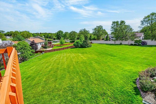26 Yarrow Circle, Madison, WI 53719
