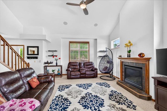26 Yarrow Circle, Madison, WI 53719