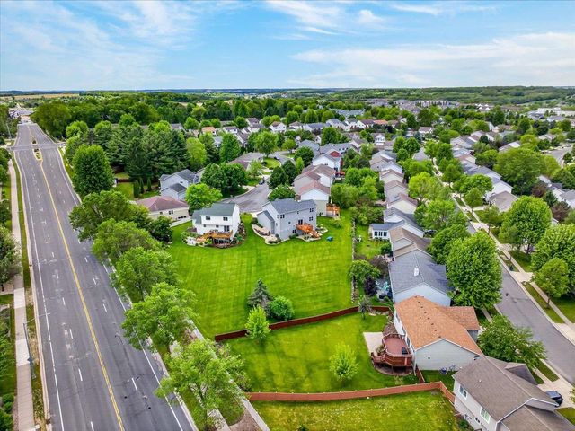 26 Yarrow Circle, Madison, WI 53719