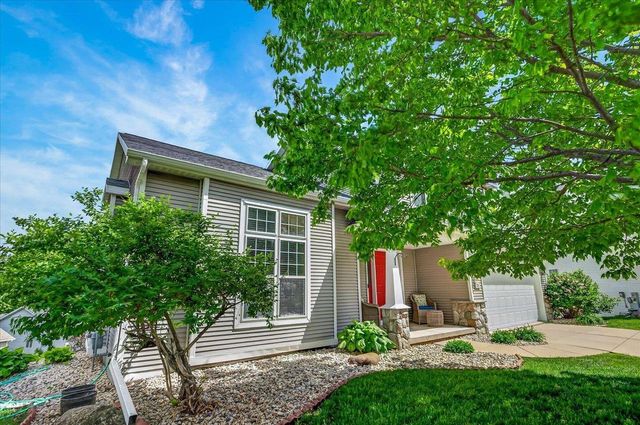 26 Yarrow Circle, Madison, WI 53719