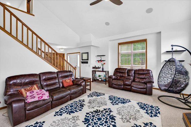26 Yarrow Circle, Madison, WI 53719