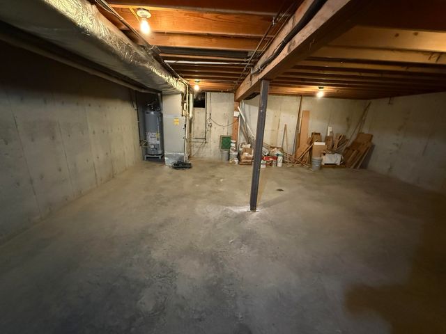 1233 Dog Trot Road, Frenchburg, KY 40322
