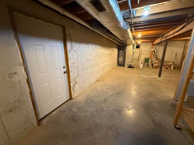 1233 Dog Trot Road, Frenchburg, KY 40322