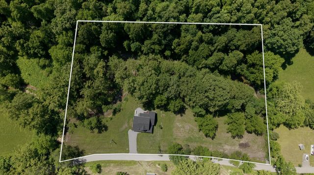 1233 Dog Trot Road, Frenchburg, KY 40322