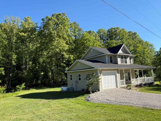 1233 Dog Trot Road, Frenchburg, KY 40322