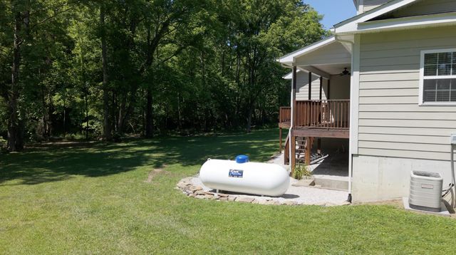 1233 Dog Trot Road, Frenchburg, KY 40322