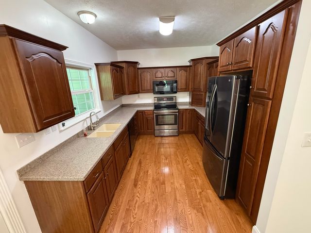 1233 Dog Trot Road, Frenchburg, KY 40322