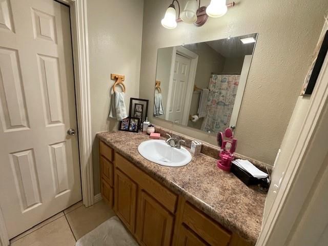 1016 E 16th Street, Pittsburg, KS 66762