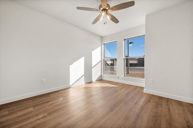 7202 8th Street, Lubbock, TX 79416