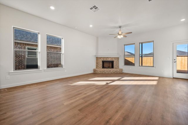 7202 8th Street, Lubbock, TX 79416