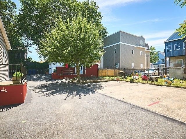 71 Oak St., Somerville, MA 02143