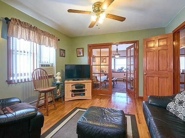71 Oak St., Somerville, MA 02143