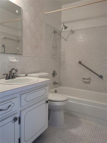 5850 18TH STREET N 23, St Petersburg, FL 33714