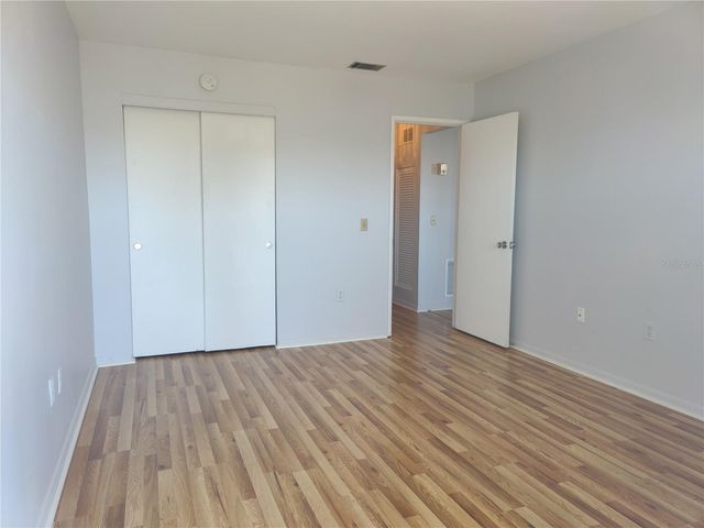 5850 18TH STREET N 23, St Petersburg, FL 33714
