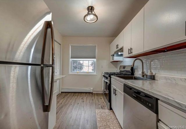 88-20 Parsons Boulevard 3D, Jamaica, NY 11432