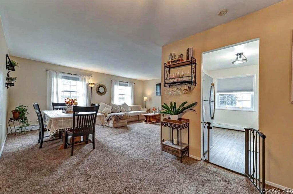 88-20 Parsons Boulevard 3D, Jamaica, NY 11432 — exterior