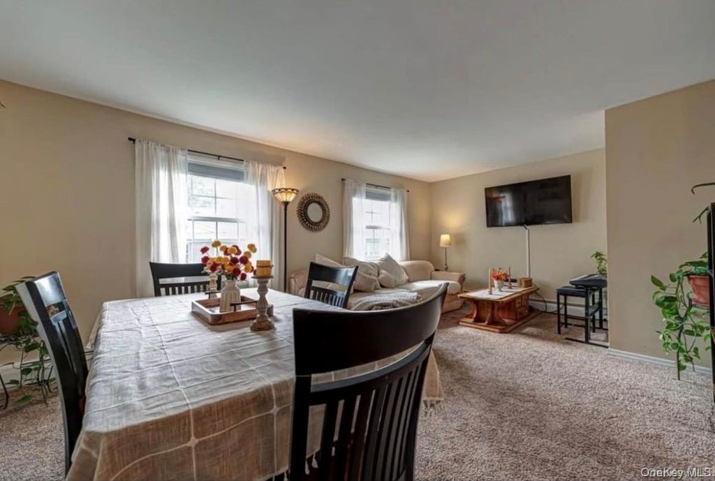 88-20 Parsons Boulevard 3D, Jamaica, NY 11432 — photo 2