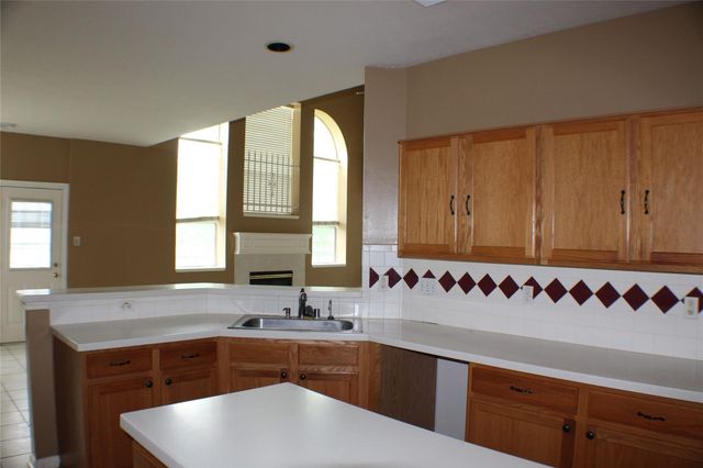 12231 Ashford Park Drive, Sugar Land, TX 77478