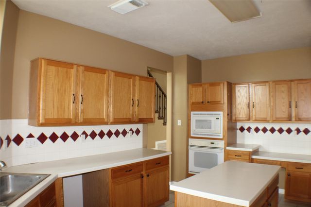 12231 Ashford Park Drive, Sugar Land, TX 77478