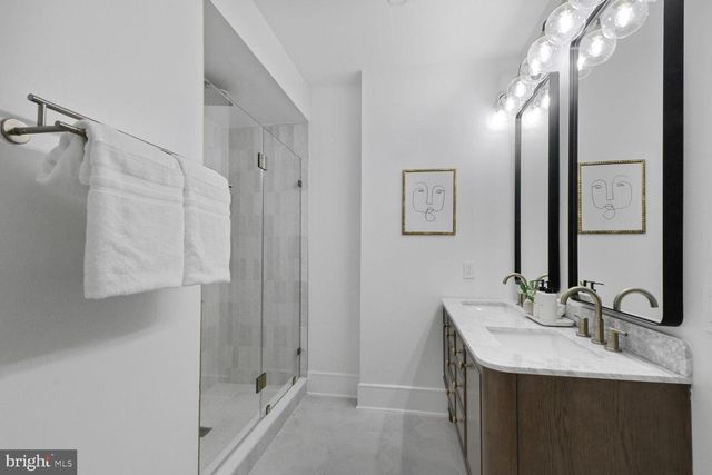 2524 41ST ST NW #1, Washington, DC 20007