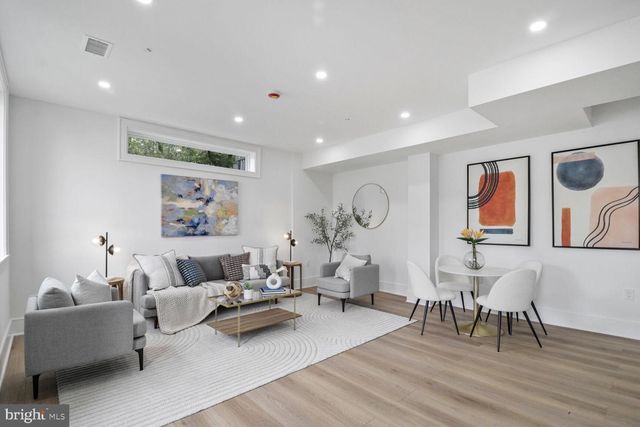 2524 41ST ST NW #1, Washington, DC 20007