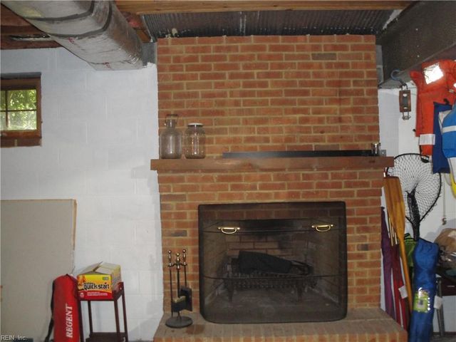 1103 Pine Valley DR, Suffolk, VA 23434